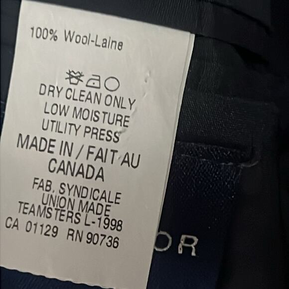 LAUREN RALPH LAUREN PURE WOOL MEN’S BLUE WITH‎ GOLD BUTTONS BLAZER SIZE 44R - Picture 10 of 12